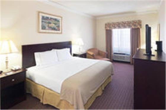 Holiday Inn Express Hotel & Suites Plainview By Ihg Exteriör bild